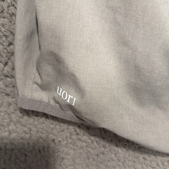 Vuori Women's Size S Light Trainer Shell Hoodie JacketGray Windbreaker  Jacket - Picture 8 of 8